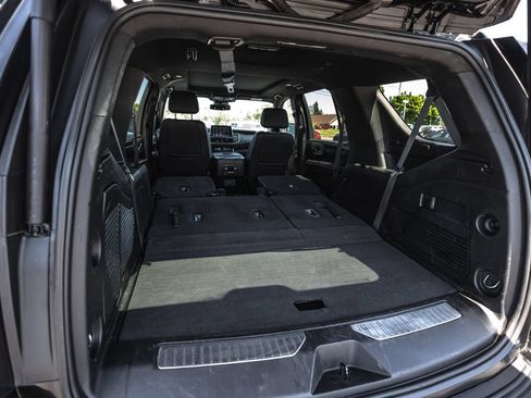Used 2023 Chevrolet Tahoe Z71 AWD/4WD image 37