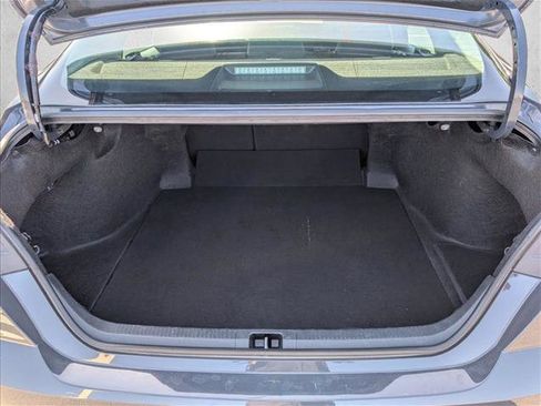 Used 2025 Toyota Camry LE image 6