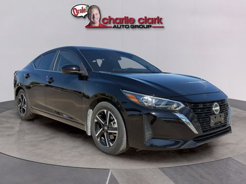 Certified 2025 Nissan Sentra SV FWD image 7