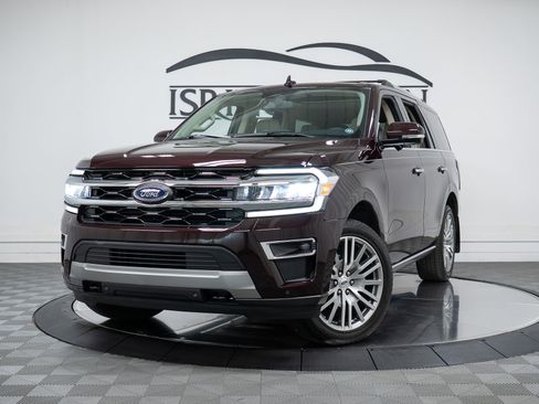 Used 2024 Ford Expedition Limited AWD/4WD image 28