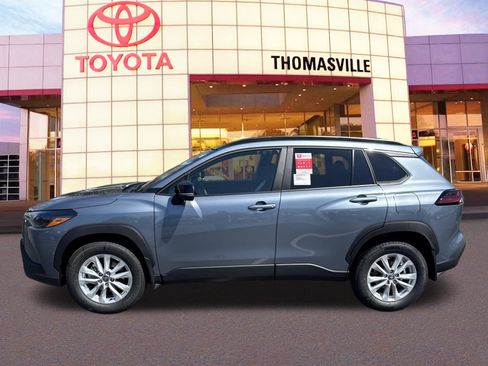 New 2026 Toyota Corolla Cross LE image 8