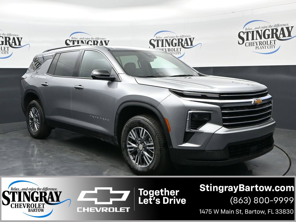 Used 2026 Chevrolet Traverse LT AWD/4WD image 1