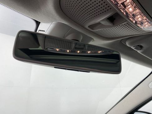 Used 2019 Mercedes-Benz C 300 Sedan image 22