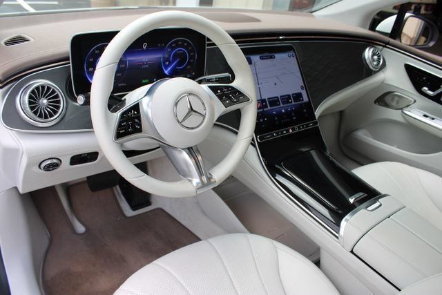 Used 2023 Mercedes-Benz EQE 350+ Sedan image 10