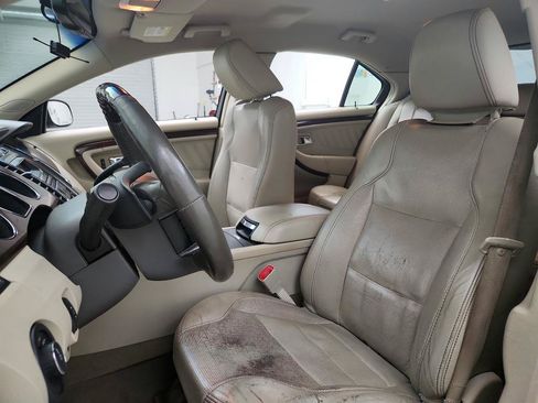 Used 2010 Ford Taurus Limited FWD image 14