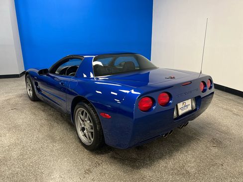 Used 2002 Chevrolet Corvette Z06 w/ Memory Pkg image 44