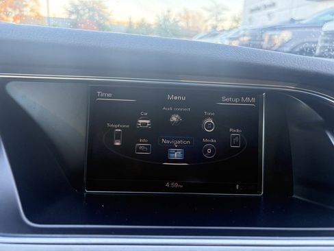 Used 2016 Audi A4 Premium Plus w/ Technology Package image 28