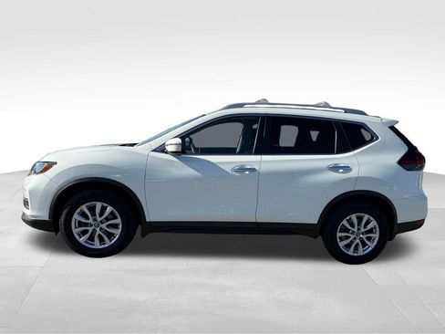 Used 2019 Nissan Rogue S w/ Special Edition Package FWD image 2
