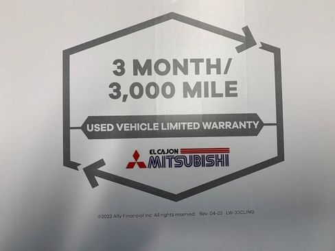 Used 2015 Dodge Grand Caravan American Value Package w/ UConnect Hands-Free Group image 2