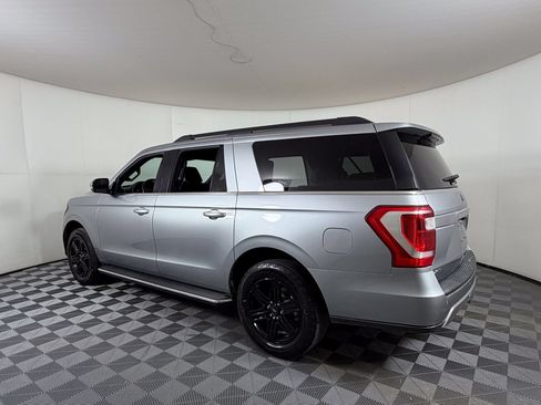 Used 2021 Ford Expedition Max XLT RWD image 3