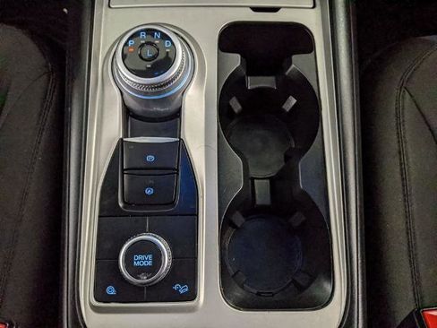 Certified 2023 Ford Explorer XLT image 9