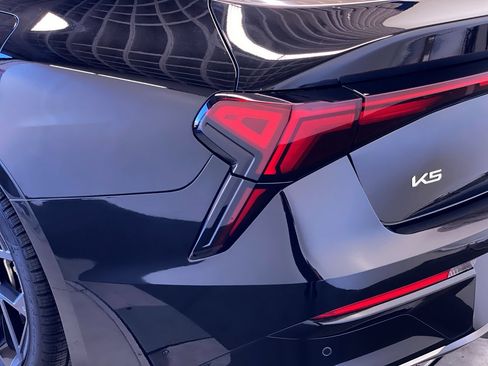 Certified 2026 Kia K5 GT-Line w/ GT-Line Premium Package FWD image 9
