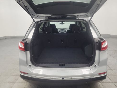 Used 2018 Chevrolet Equinox LS FWD image 29