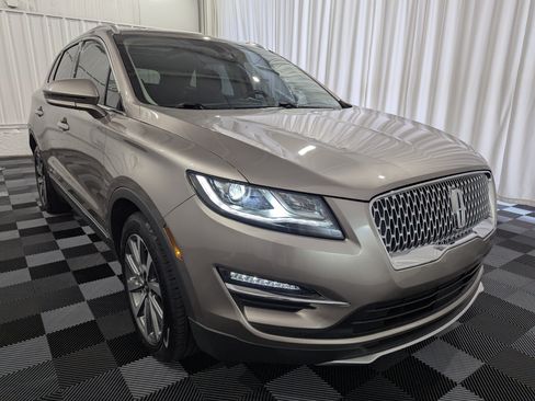 Used 2019 Lincoln MKC Reserve w/ MKC Climate Package AWD/4WD image 5