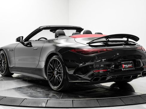 Used 2023 Mercedes-Benz SL 63 AMG 4MATIC w/ Driver Assistance Package image 13