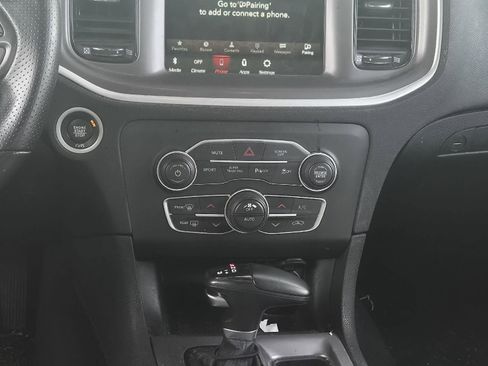 Used 2022 Dodge Charger SXT w/ Blacktop Package image 23