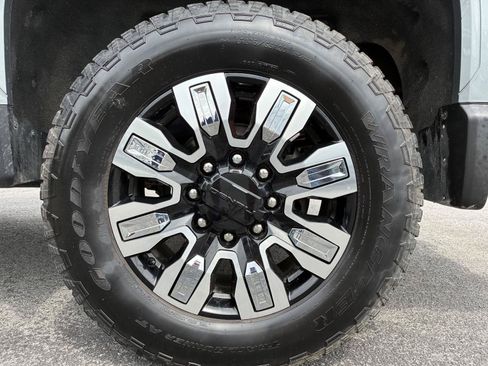 Used 2025 GMC Sierra 2500 Denali AWD/4WD image 52