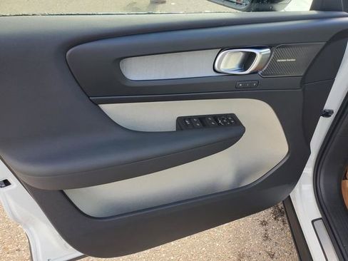 New 2026 Volvo XC40 B5 Ultra w/ Protection Package Premier image 10