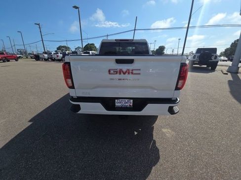 Used 2024 GMC Sierra 1500 Pro w/ Graphite Edition AWD/4WD image 7
