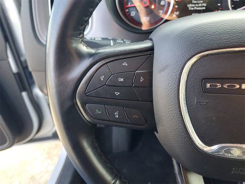 Used 2023 Dodge Charger SXT image 15