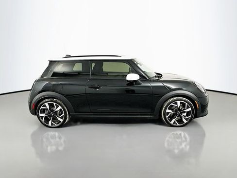 Certified 2025 MINI Cooper S image 4
