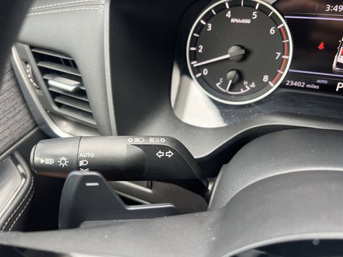 Certified 2023 Nissan Rogue SV AWD/4WD image 11