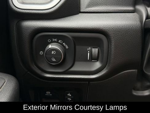 Used 2022 RAM 1500 Lone Star RWD image 28
