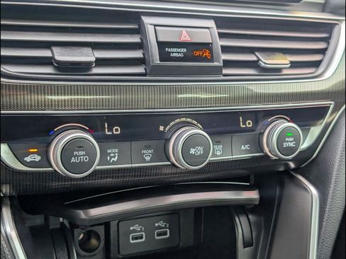 Used 2022 Honda Accord Sport image 14