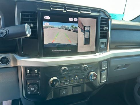 Used 2024 Ford F250 XLT w/ XLT Premium Package AWD/4WD image 17