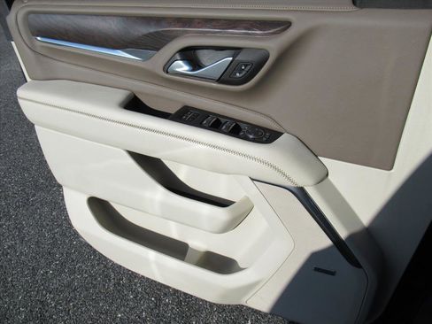 Used 2021 GMC Yukon Denali image 27