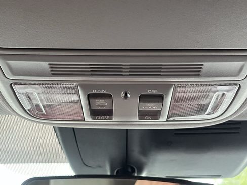 Used 2020 Honda CR-V EX image 24