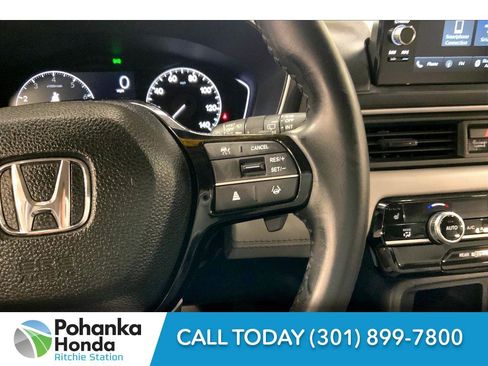 Used 2025 Honda Pilot EX-L image 22