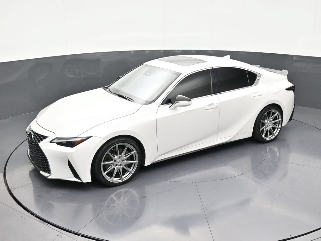 Used 2023 Lexus IS 300 w/ Comfort Package RWD image 12