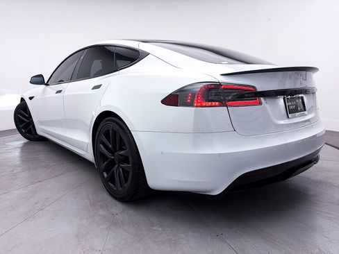 Used 2021 Tesla Model S Plaid AWD/4WD image 2
