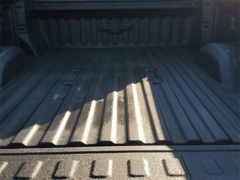 Used 2025 Chevrolet Silverado 2500 LT image 10