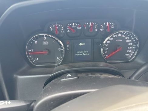 Used 2018 Chevrolet Silverado 1500 Custom w/ Custom Value Package image 41