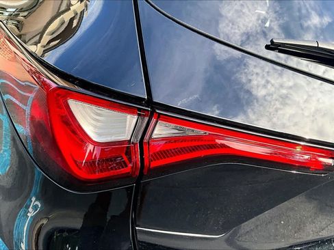 Used 2022 Acura MDX FWD w/ Technology Package image 29