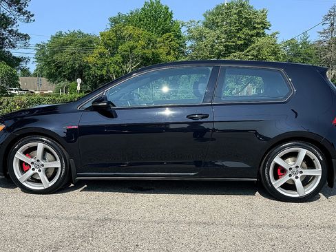 Used 2015 Volkswagen GTI SE w/ Lighting Package (SEL) FWD image 7