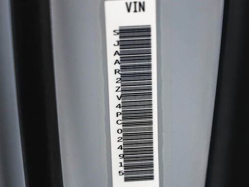 Used 2023 Bentley Bentayga Speed image 25