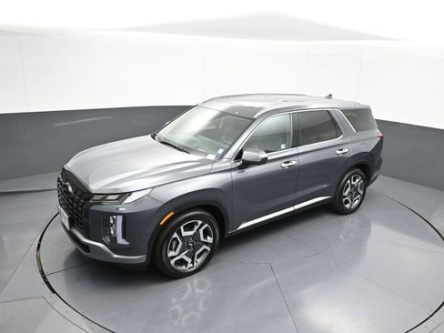 Certified 2025 Hyundai Palisade Limited image 39