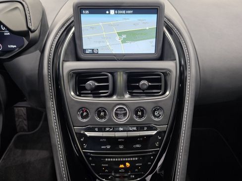 Used 2023 Aston Martin DBS Superleggera image 14