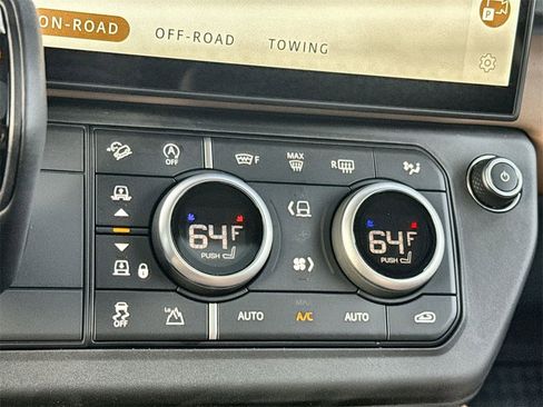 Used 2026 Land Rover Defender 110 S image 26
