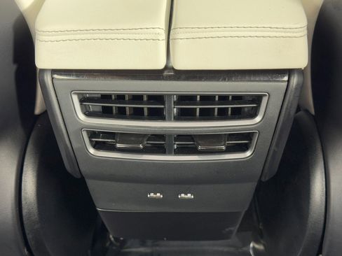 Used 2018 Tesla Model X 100D image 25