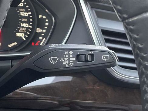 Used 2019 Audi Q5 2.0T Premium image 23