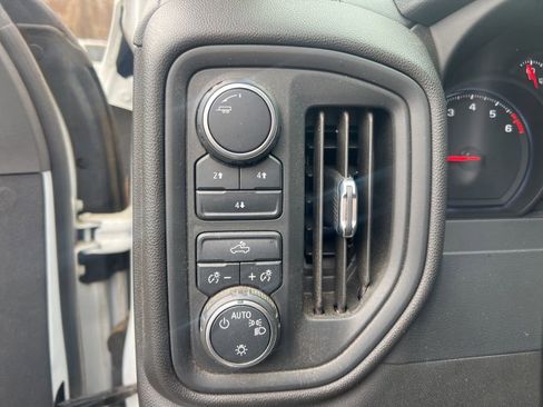 Used 2021 Chevrolet Silverado 2500 W/T w/ WT Convenience Package image 19