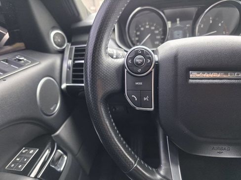 Used 2017 Land Rover Range Rover Sport HSE image 17