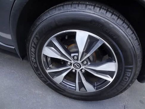 Used 2023 Nissan Murano SV image 12