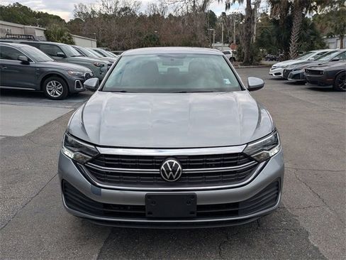 Used 2022 Volkswagen Jetta S image 9