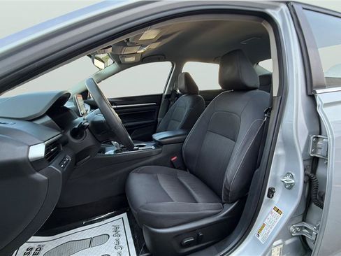 Used 2022 Nissan Altima 2.5 SV FWD image 27
