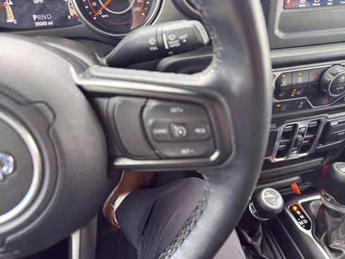 Used 2021 Jeep Wrangler Unlimited Sport image 20